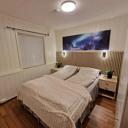 In With Jacuzzi Lejlighed *