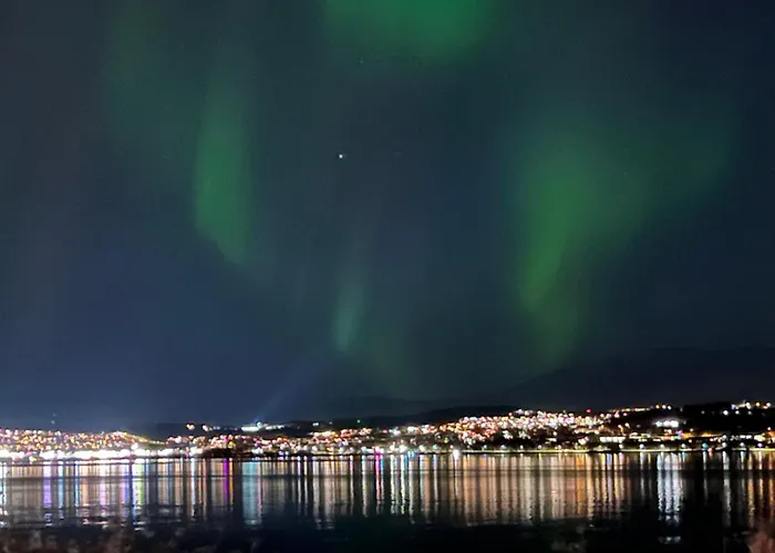 Daire In With Jacuzzi Tromsø